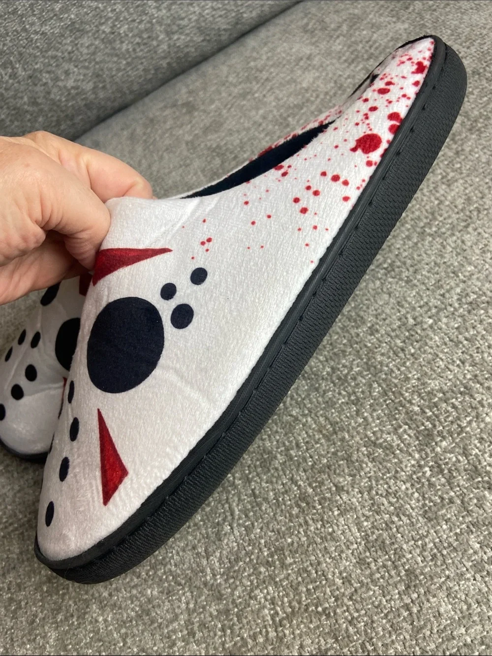 Friday the 13th White & Red Slippers Adult Men size 13